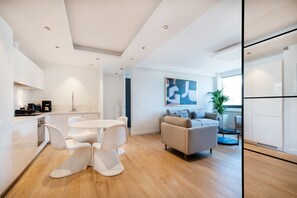 Interior - Top Notch Stay In Kolonaki, Athens (Athina)