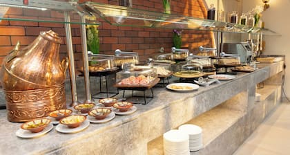 Hotel Vivian Park El Raed