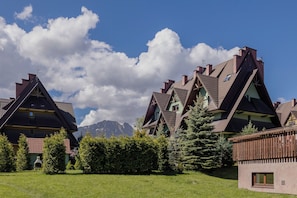 Exterior - Góralski Apartament Zakopane by Renters (Zakopane)