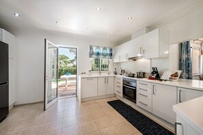 ヴィラ 4 ベッドルーム バリアフリー 喫煙可 | 内装