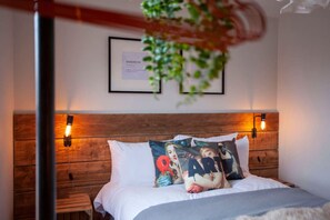 Cabot Mews 34 | พื้นที่ทำงานแบบใช้แล็ปท็อป, เตารีด/โต๊ะรีดผ้า, Wi-Fi ฟรี
