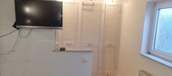 Nice basement apartment with clean room