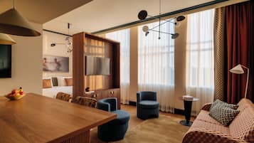 Standard Suite Grand Double | 1 bedroom, hypo-allergenic bedding, in-room safe, soundproofing