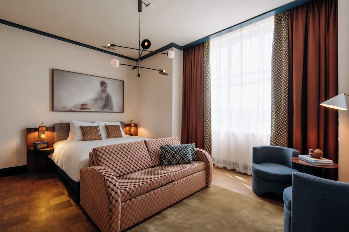 Deluxe Suite Grand