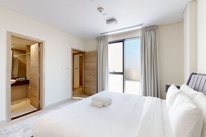 3 Schlafzimmer, Zimmersafe, Bügeleisen/Bügelbrett, WLAN