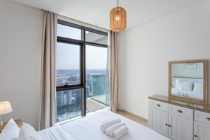 1 chambre, coffres-forts dans les chambres, fer et planche à repasser