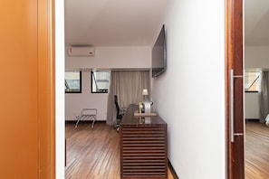 Suite | Interior