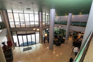 Lobby - Vossa Bossa Berrini (São Paulo)