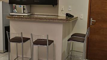 Comfort Apartment | Dining