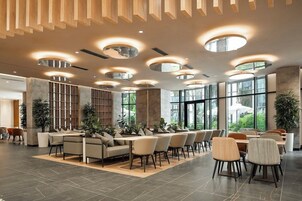 酒吧（店内）