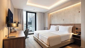 Minibar, in-room safe, desk, laptop workspace