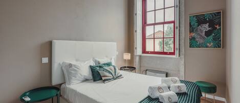 1 slaapkamer, een strijkplank/strijkijzer, gratis wifi, beddengoed