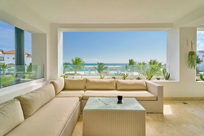 New! Beautiful Modern Condo at Cap Cana, Punta Cana