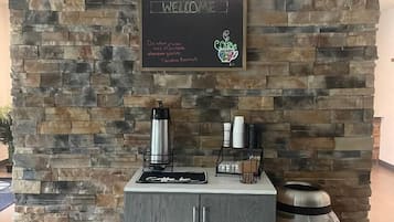 Free daily continental breakfast