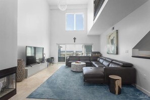 Ferienhaus, Mehrere Betten (Portside Villas unit 6) | Wohnbereich