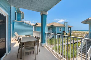 Ferienhaus, Mehrere Betten (Portside Villas unit 6) | Speisen im Freien