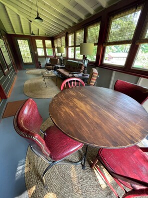 Dining - 2-bedroom cabin nestled in the Adirondack Park (Northville)