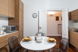 Apartment | Private kitchen | Fridge, microwave, oven, stovetop
