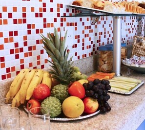 Free daily self-serve breakfast