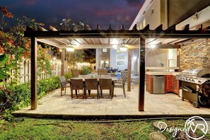 Interior - Dream House 5 Bedroom w/ Amazing Heated Pool (Hollywood)
