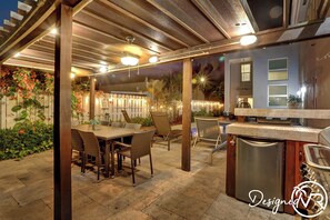 Interior - Dream House 5 Bedroom w/ Amazing Heated Pool (Hollywood)