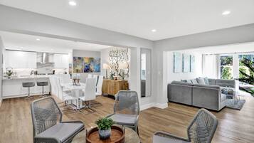 Family House (3 Bedrooms) | Bahagian dalam