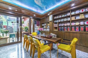 Interior - Weaving Sunshine Vacation Designer Ancient City View Garden Hotel (the Old Town of Lijiang) (Lijiang)