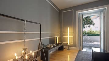 Comfort Apartment, 2 Bedrooms, Garden View, Ground Floor | Living area | Flat-screen TV