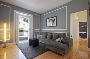 Comfort Apartment, 2 Bedrooms, Garden View, Ground Floor | Living area | Flat-screen TV