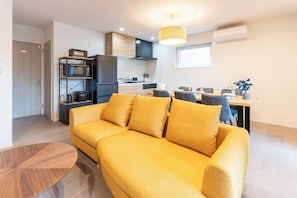 Villa « Premier », non-fumeurs (Max16,4LDK,8Beds,PrivatePool,Onna 13) | Coin séjour
