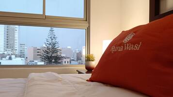 3 bedrooms, soundproofing, iron/ironing board, free WiFi