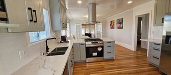 Modern 2 beds 1 bath house in a prime Bay Area location