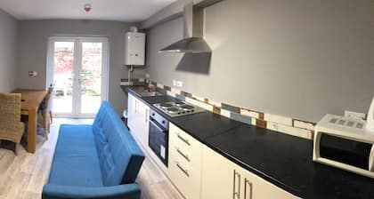 Gate Lodge - Private En-suite rooms