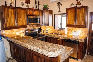 ダイニングテーブル