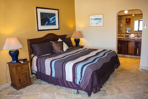 3 室のベッドルーム、アイロン / アイロン台、WiFi、ベッドシーツ