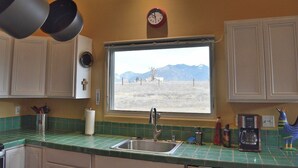 Kaffetrakter/tekoker, kjøleskap, mikrobølgeovn og ovn