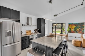 Private kitchen - Adults Only Zion Escape: New Vacation Rental #3 (Springdale)