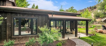 Adults Only Zion Escape: New Vacation Rental #3