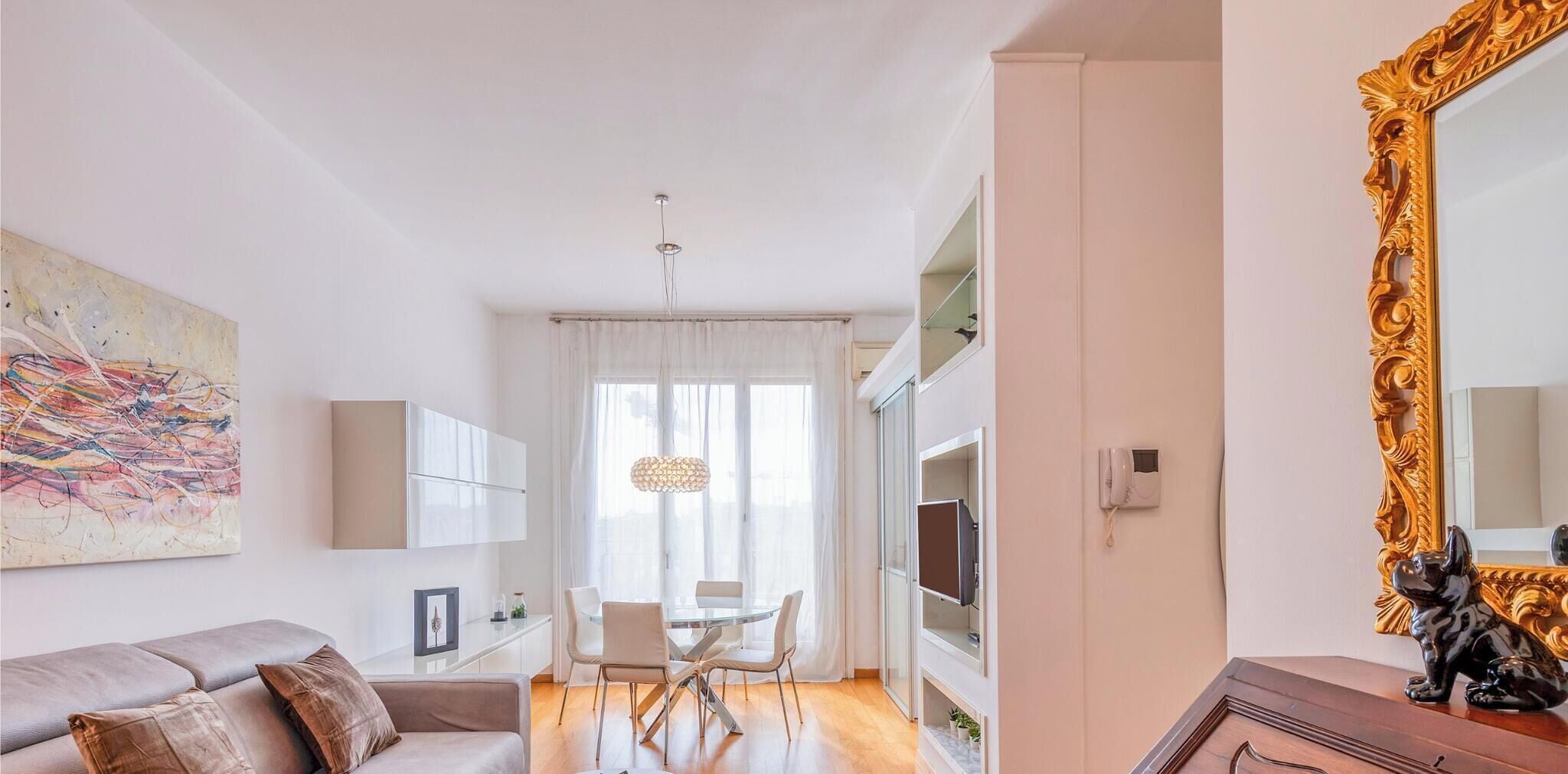 Cusani V ( Via Cusani 10 ) | Living area | TV