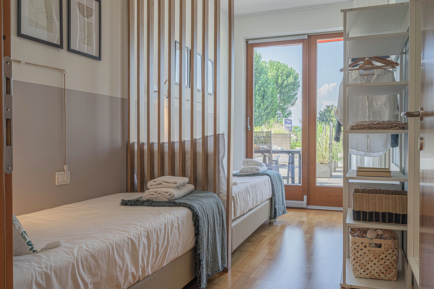 2 bedrooms, iron/ironing board, free WiFi