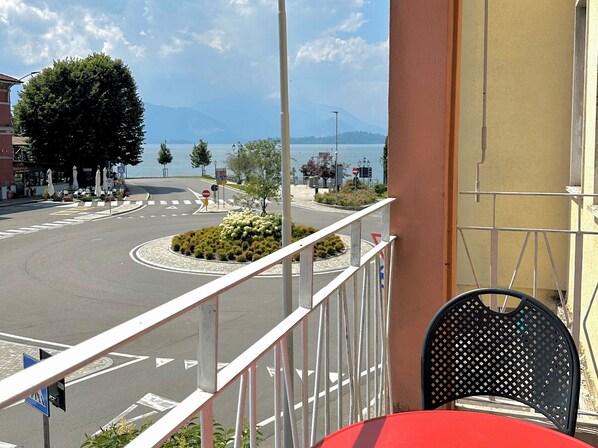 Double or Twin Room, Balcony, Lake View | Desk, free WiFi - Locanda Da I Baldi (Laveno Mombello)