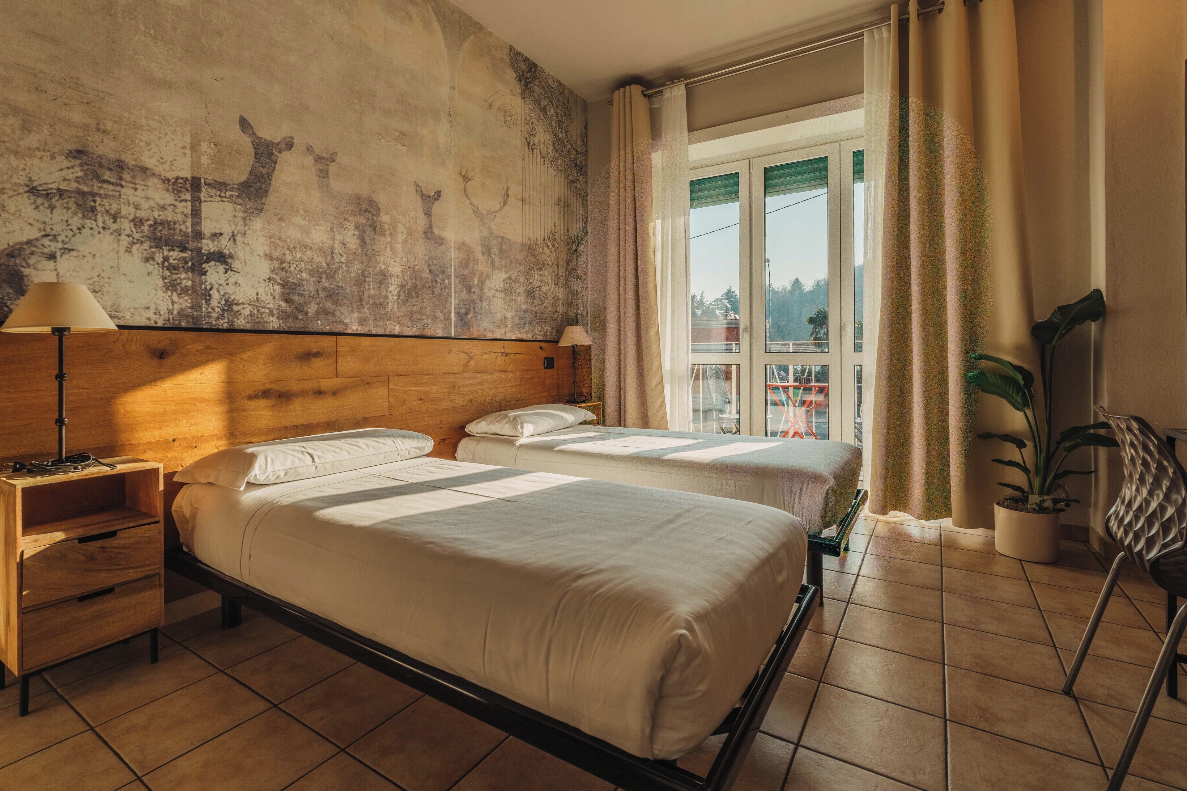 Double or Twin Room, Balcony, Lake View | Desk, free WiFi