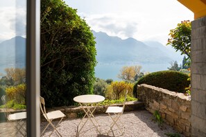 Apartamento, vistas al lago | Terraza o patio