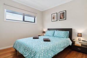 2 chambres, bureau, fer et planche à repasser, Wi-Fi