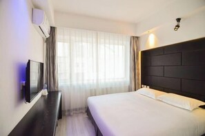 Room - Watermelon Hotel (Dalian Zhongshan Square Railway Station Store) (Dalian)
