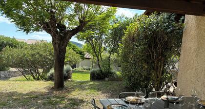 L'Escale aux portes des Gorges de l'ArdĂšche!