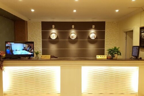 Yongzhou Haolaiwu Riverview Hotel