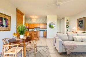 Living area - NEW! Big Island Stay with Private Lanai, Golf Course, Pool, Pickleball, & Views! (Waikoloa Village)