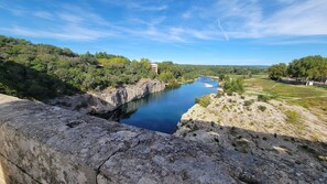 Divers