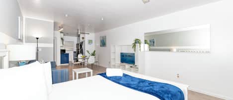 1 bedroom, iron/ironing board, WiFi, bed sheets